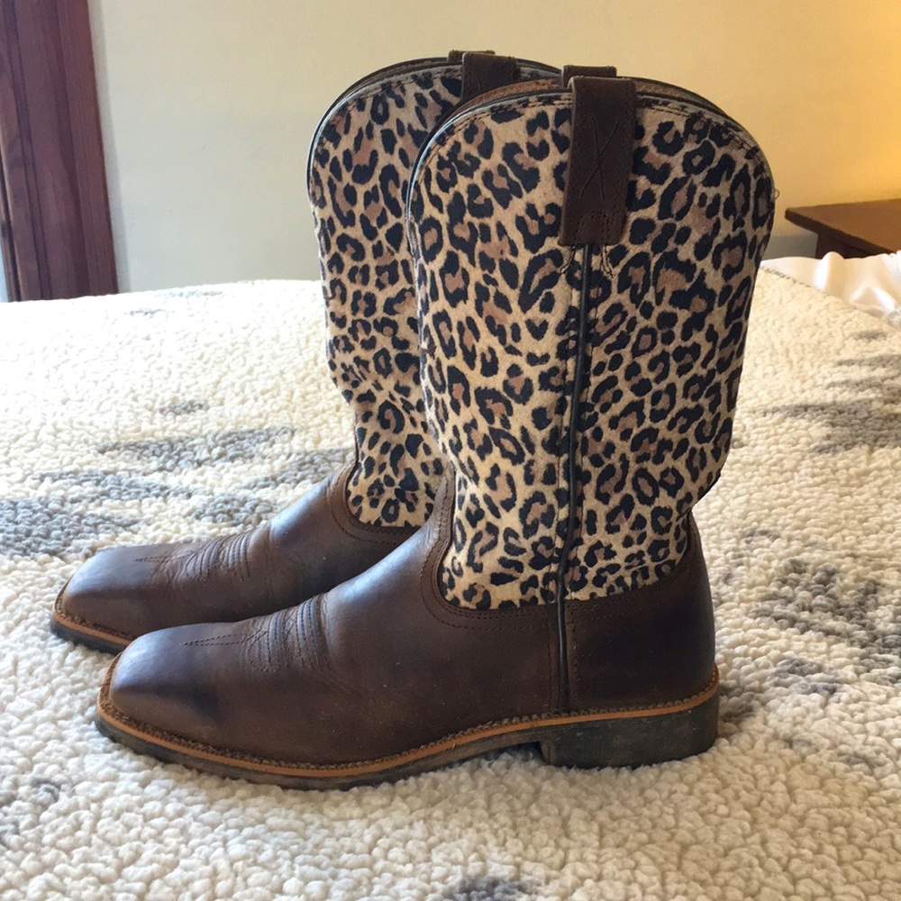 Leopard Twisted X boots